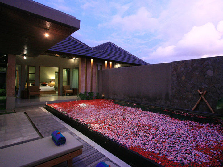 Kayu Lama Ubud (Bali)